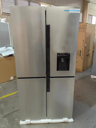 Cross door refrigerator with water dispenser model number BCD-585WD