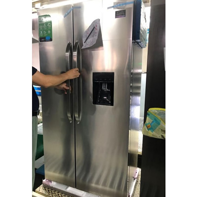 Side by Side refrigerator with water dispenser model number BCD-606WD