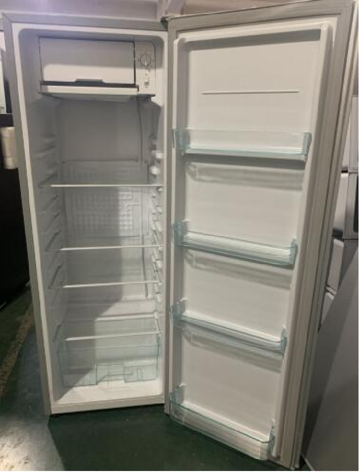 Single door refrigerator model number BCD-138 